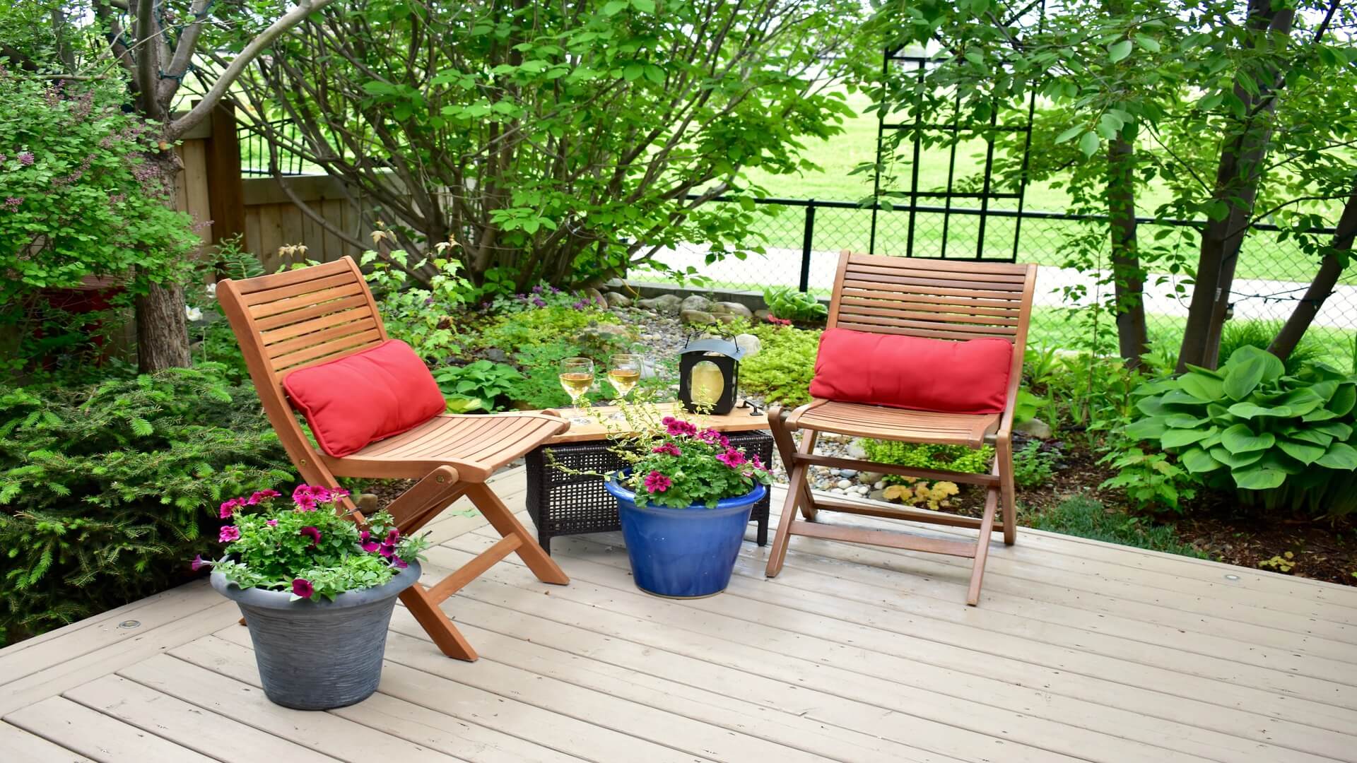How To Decorate Your Backyard To Get A Sanctuary Vibe Build Magazine How To Decorate Your Backyard To Get A Sanctuary Vibe Build Magazine