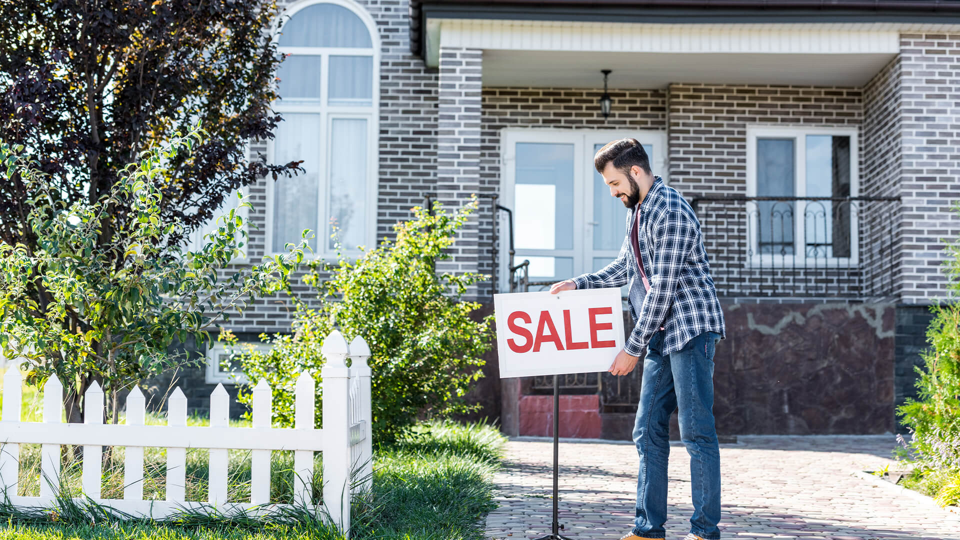 What Does It Mean To Sell A House As Is? - Build Magazine
