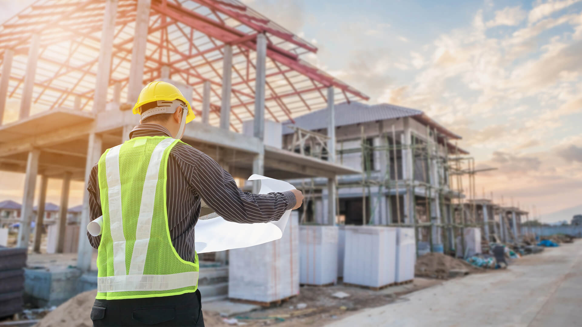 Top 7 Tips on How to Hire a Builder