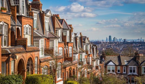 How To Invest In Real Estate As An Expat in London