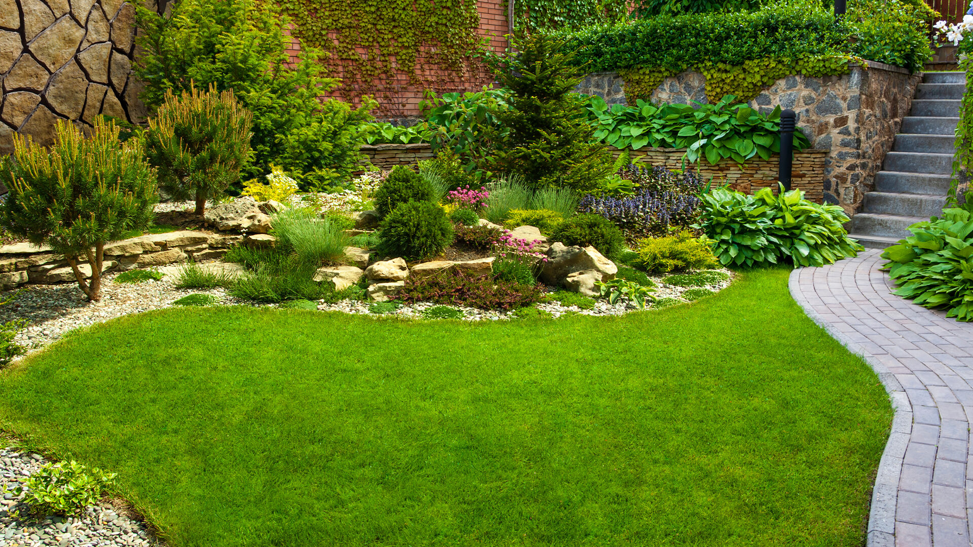 5 Landscaping Design Ideas For Small Yards Build Magazine