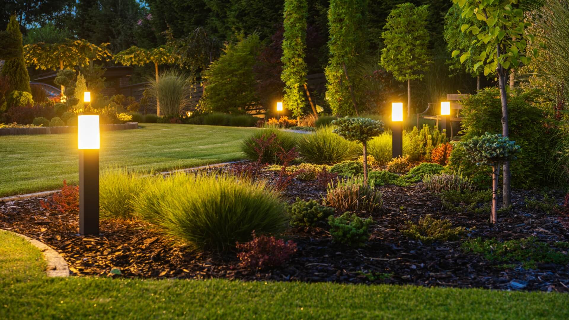 The 9 Best Landscape Lighting of 2023