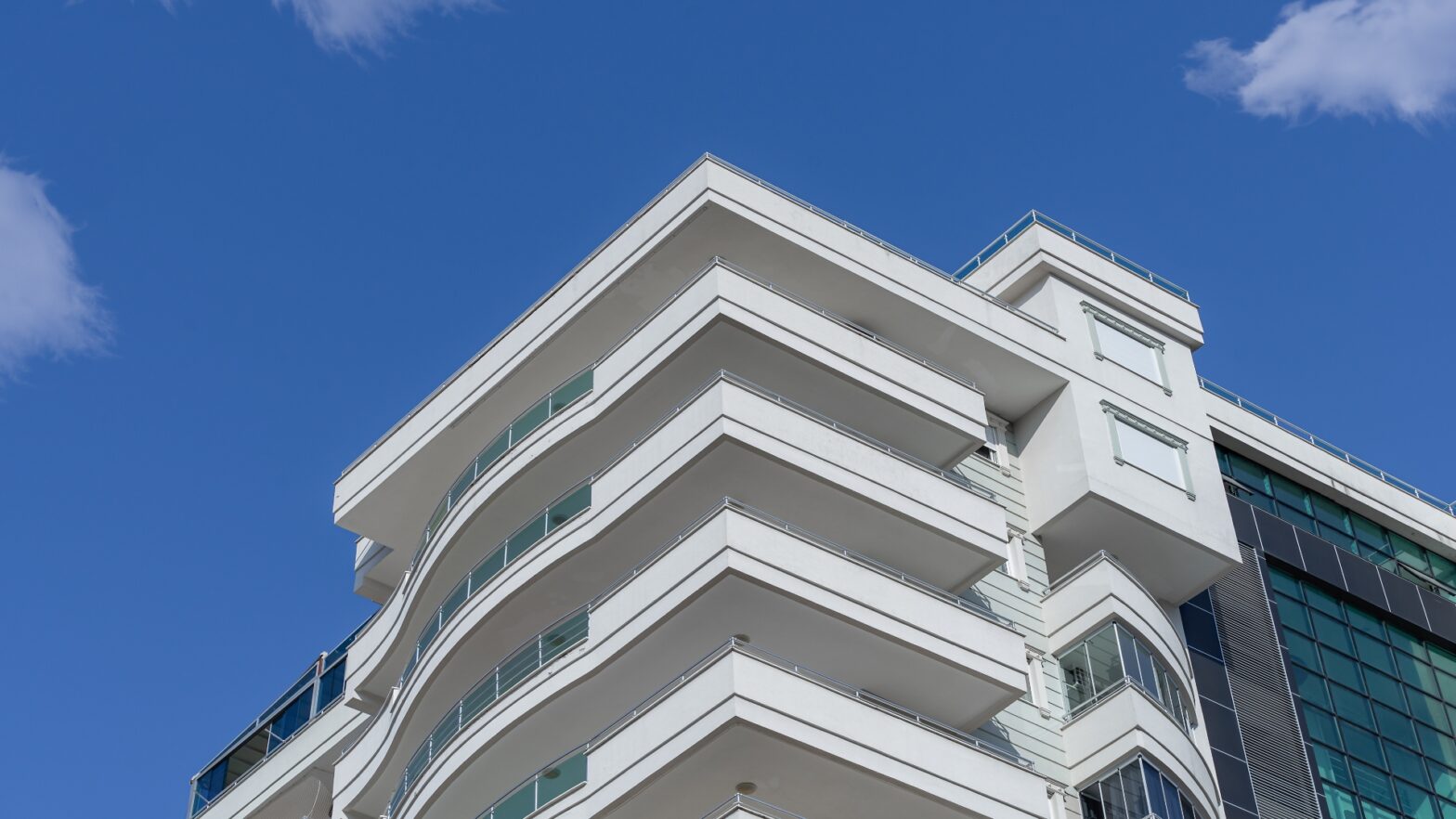 Blog post of matching category to this post's featured image