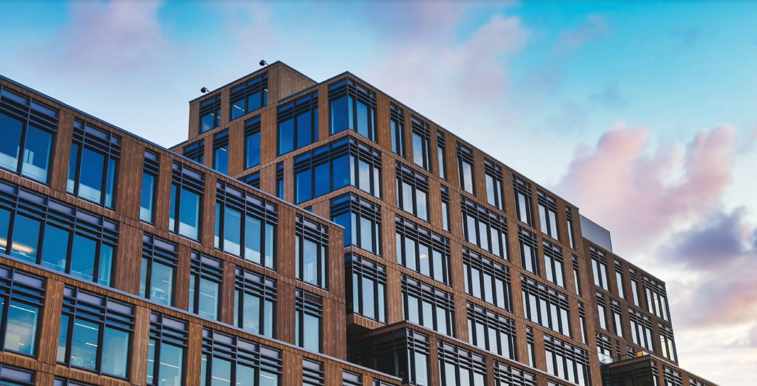 Blog post of matching category to this post's featured image