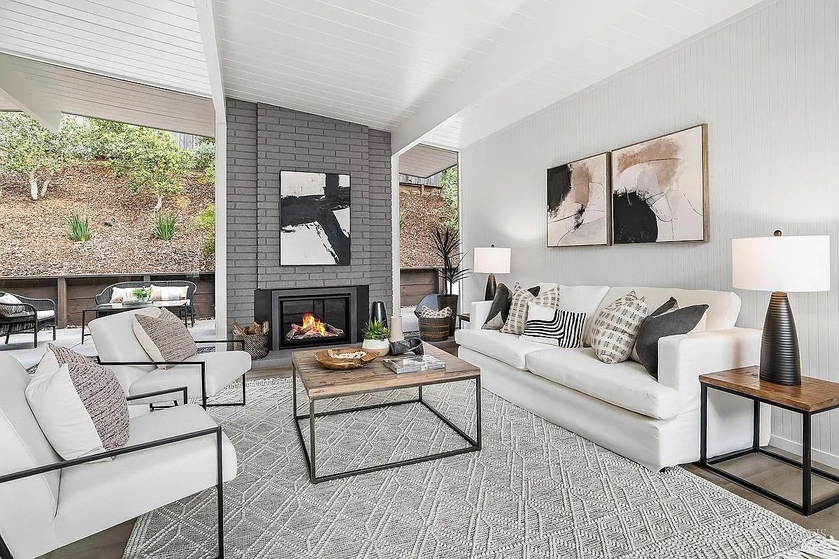 Winner small image - Set To Sell Home Staging