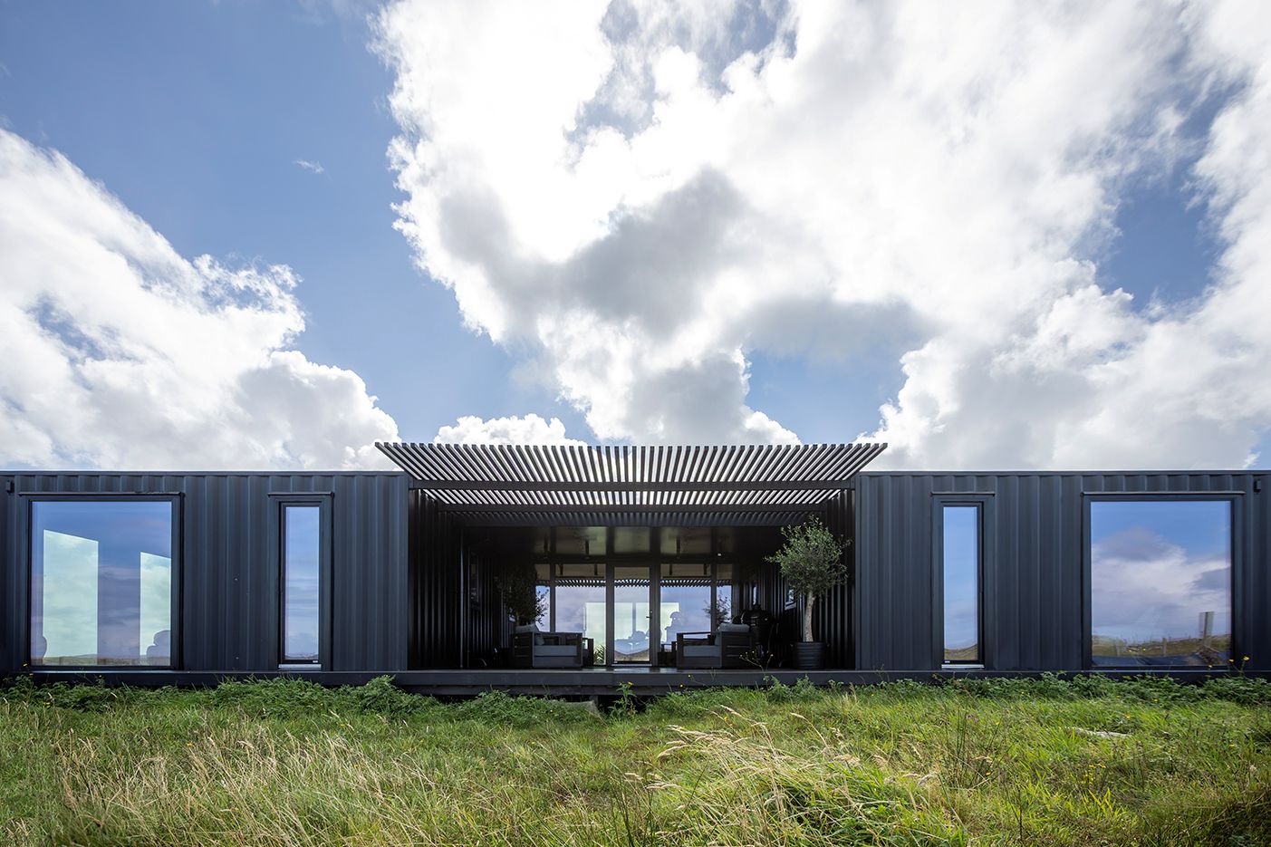 Winner small image - Iron & Pine