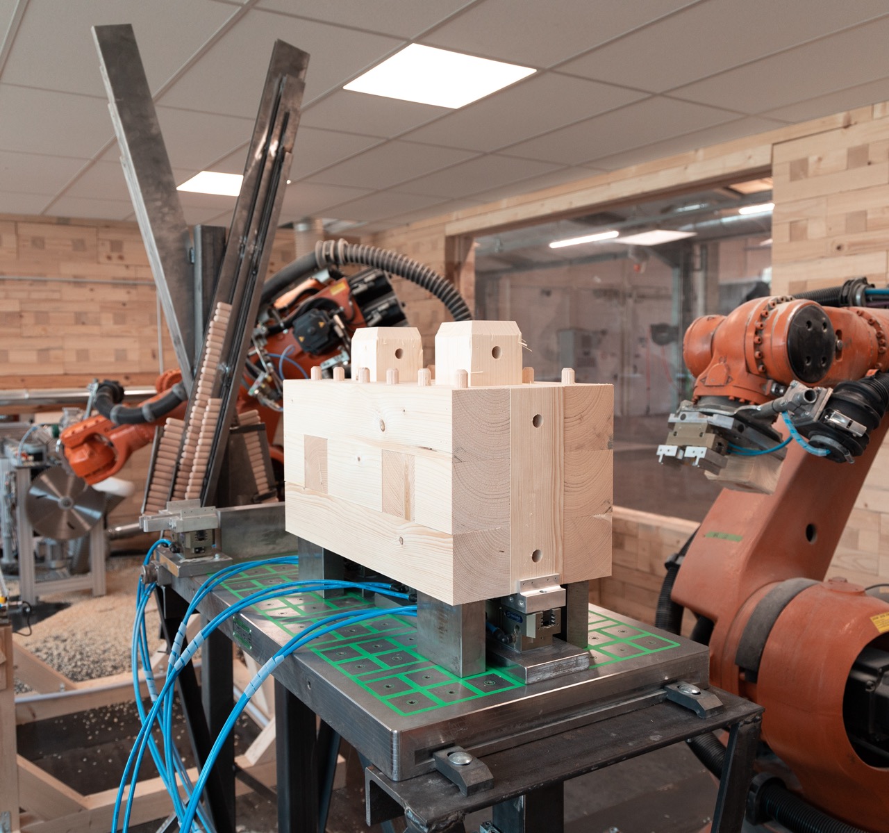 Winner small image - TRIQBRIQ AG